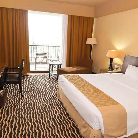 Bela International Hotel & Conventionternate Εξωτερικό φωτογραφία