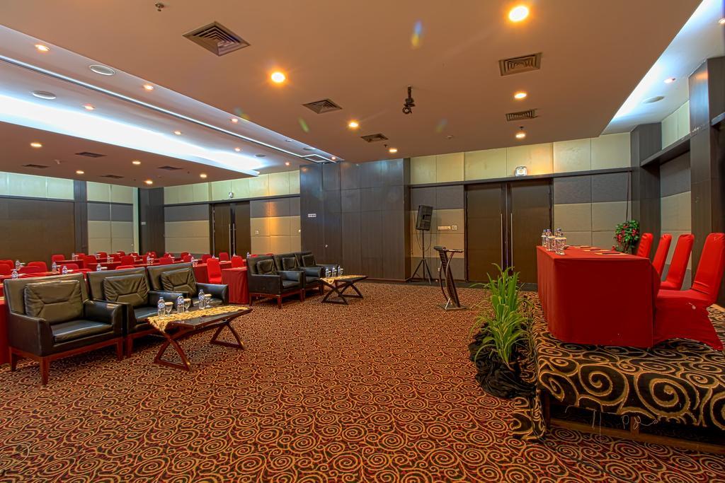 Bela International Hotel & Conventionternate Εξωτερικό φωτογραφία
